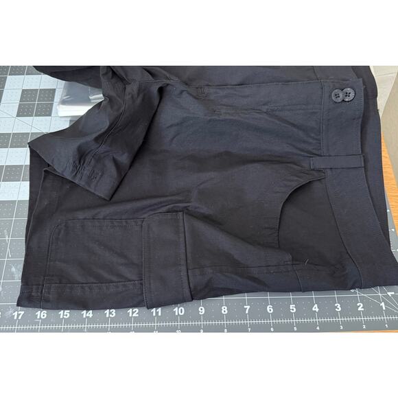 Eddie Bauer Summer Trail Shorts Size 16 - 6 Cargo Pockets UPF 30+ NWT - Picture 7 of 7